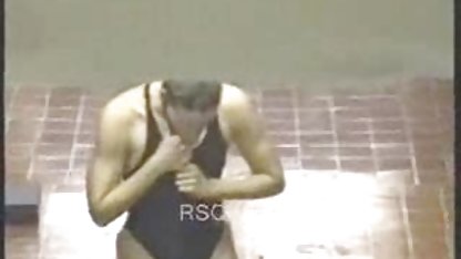 Masha balkonda konulu lezbiyen sex çorap yürüyor