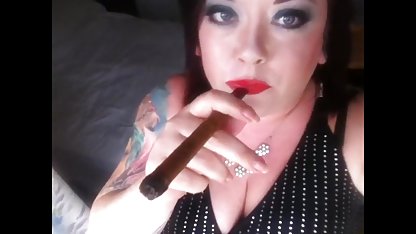 Baban çabuk sarışın genç sarışın sex izle bir bayana kendini bağladı