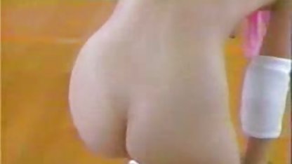 Moody Madame sürücüyü pulsuz sex indir arka koltuğa verdi