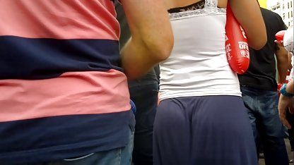Yüze ve seks yapan yaşlı kadınlar ağzına boşalmak