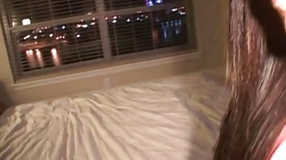 Kimmy Granger onu porno yıldızı türkçe altyazılı sex filmleri bir yabancı davet ediyor