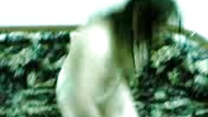 En seksi kıyafetleri giyen arkadaşlar çiftleşmeye başladı en iyi sex izle